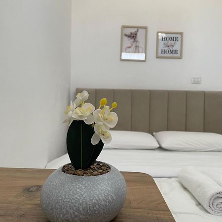 Rent Rooms Loren Vlorë 外观 照片